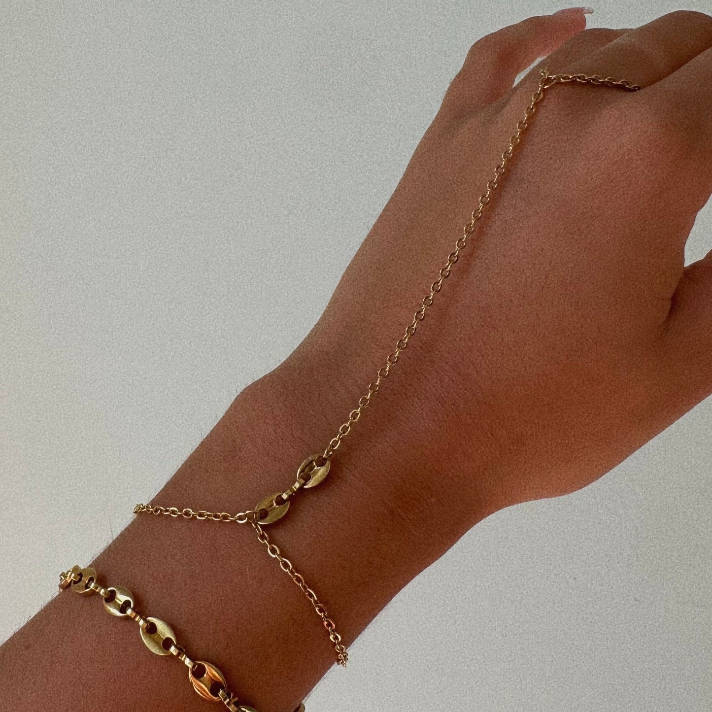 GUCCI HAND CHAIN