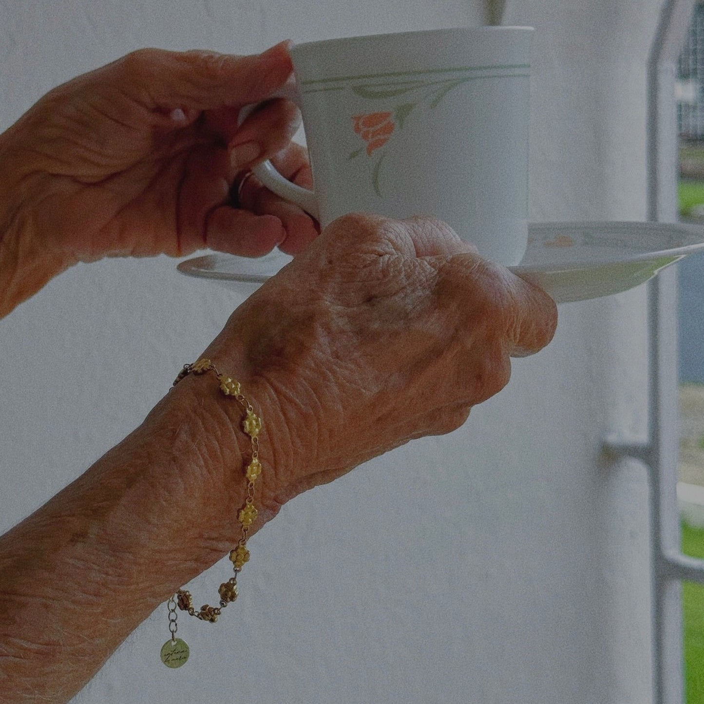 Flores De Abuela Bracelet